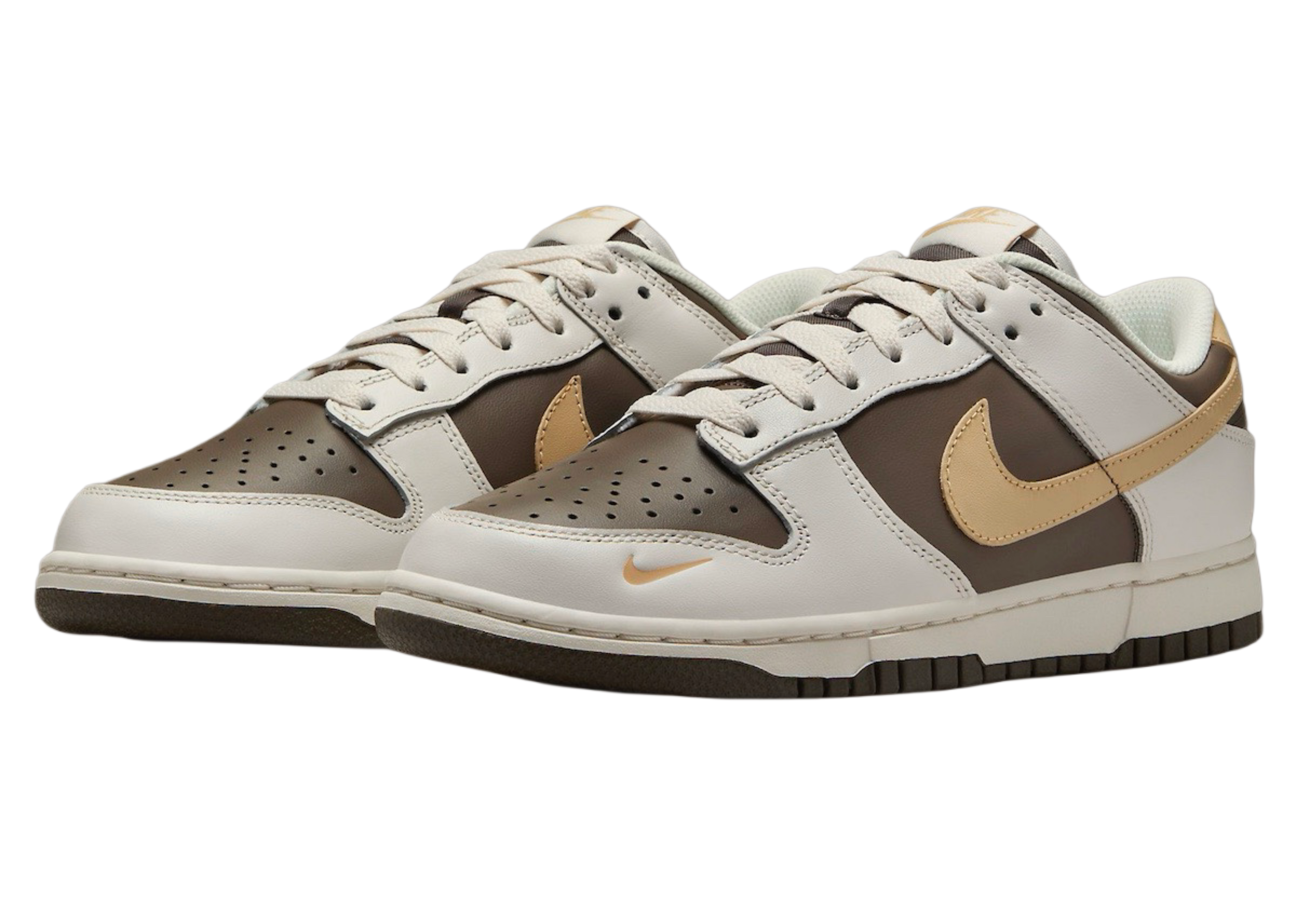 Nike Dunk Low - Sesame