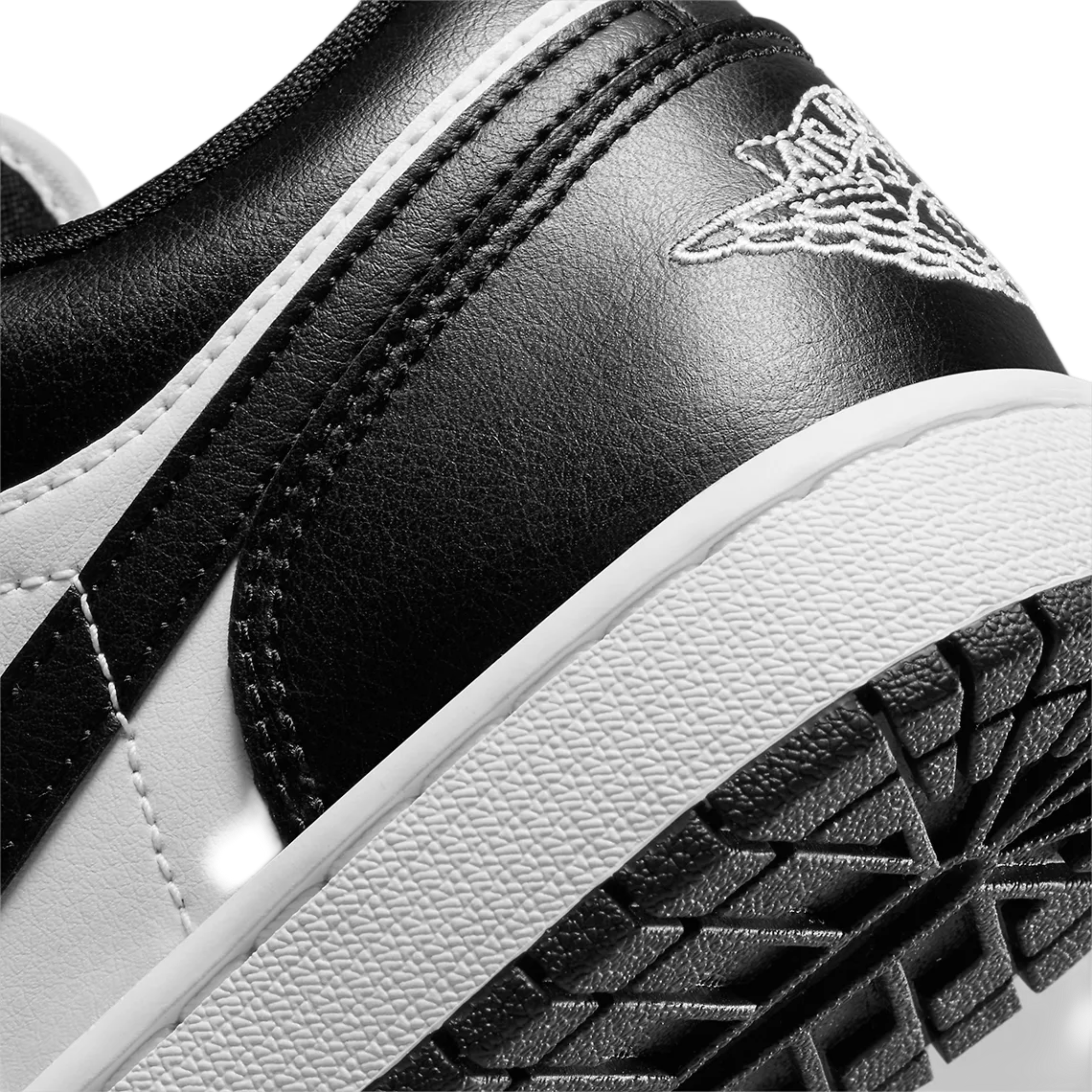 Air Jordan 1 Low - Black and White